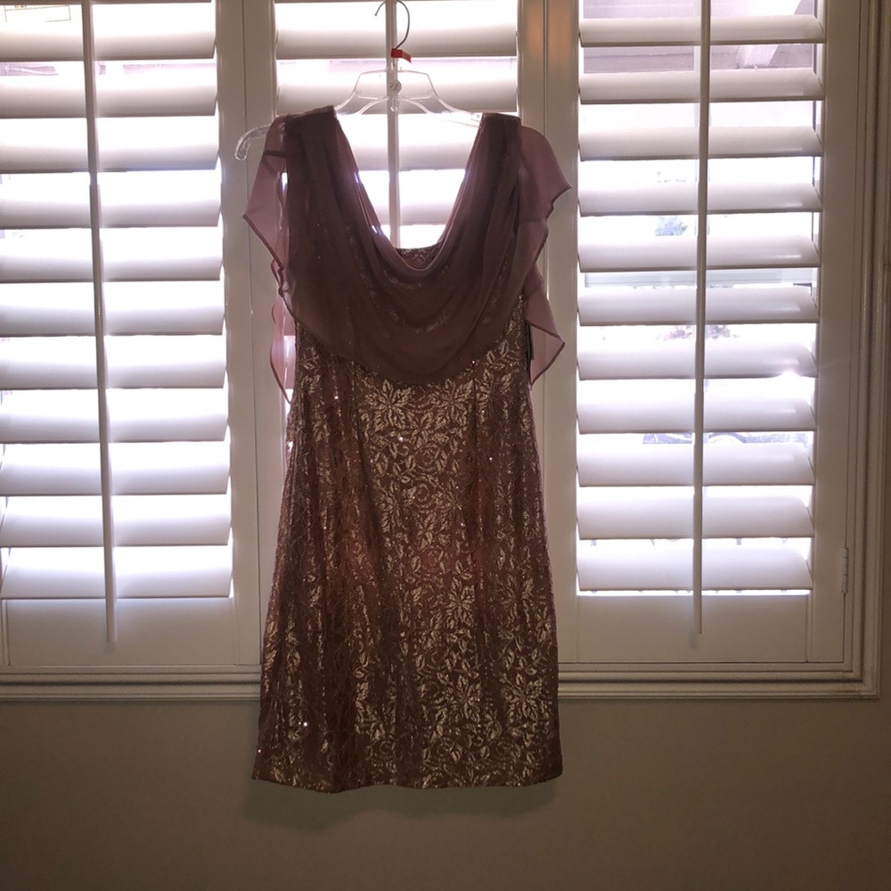 Jessica Howard rose gold/blush dress